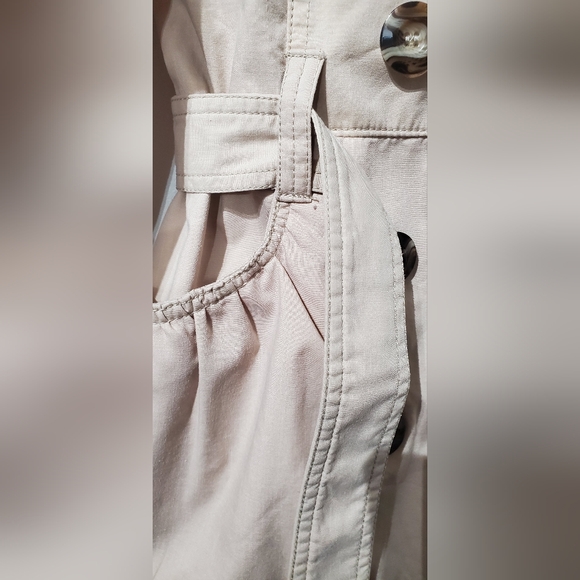 Kids Beige Trench Coat with Red‎ Trim - Picture 6 of 9